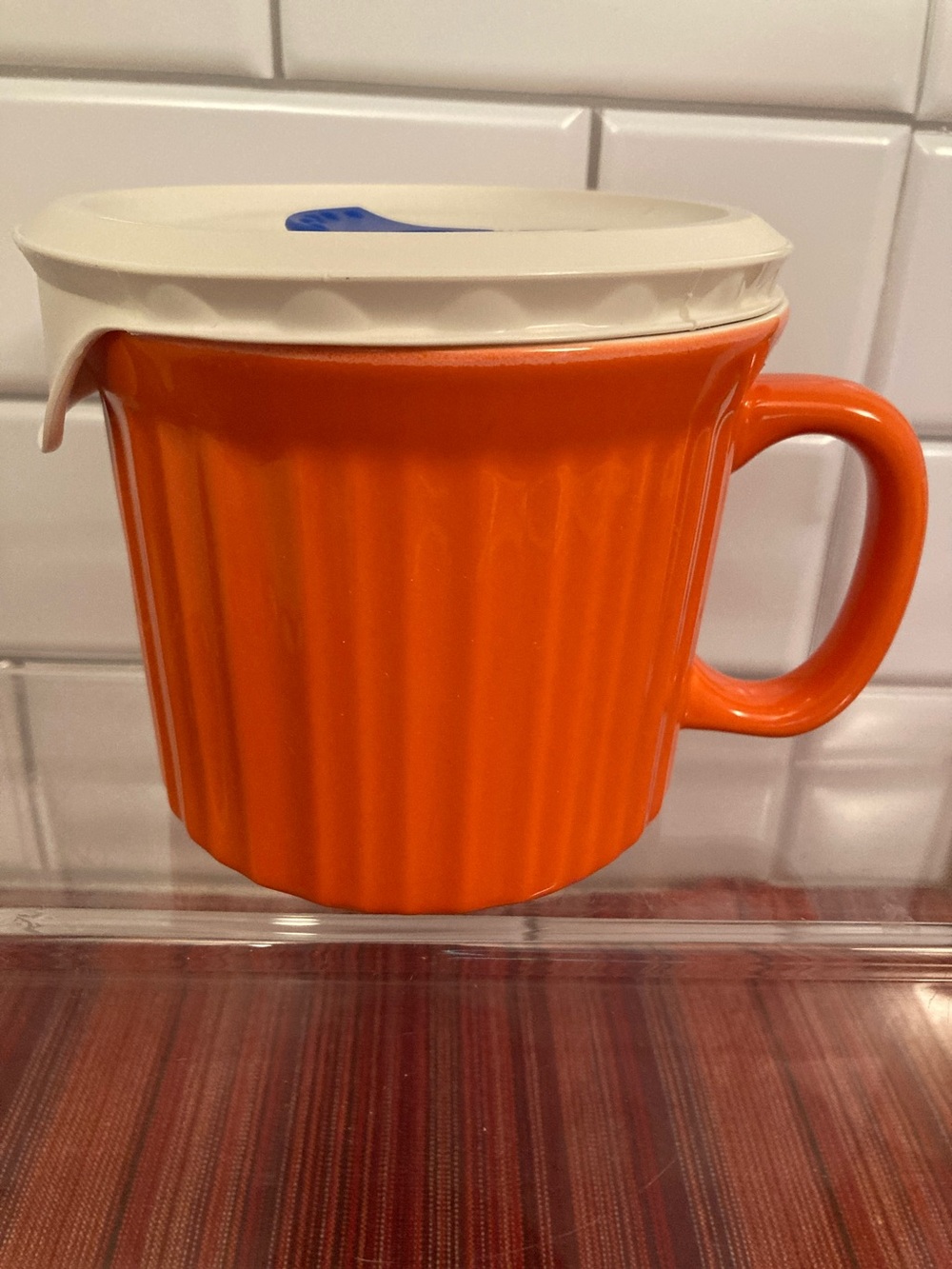 Corningware Orange Ceramic 20 Ounce Mug with Vented Lid